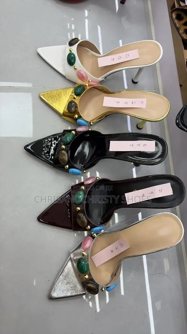 Ladies Bow Pointed Mule Heels
