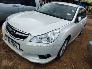 Subaru Legacy 2013 White