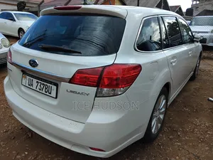 Subaru Legacy 2013 White