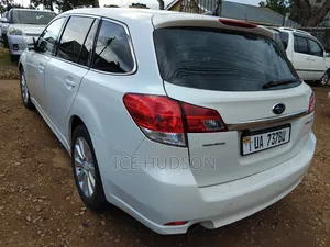 Subaru Legacy 2013 White