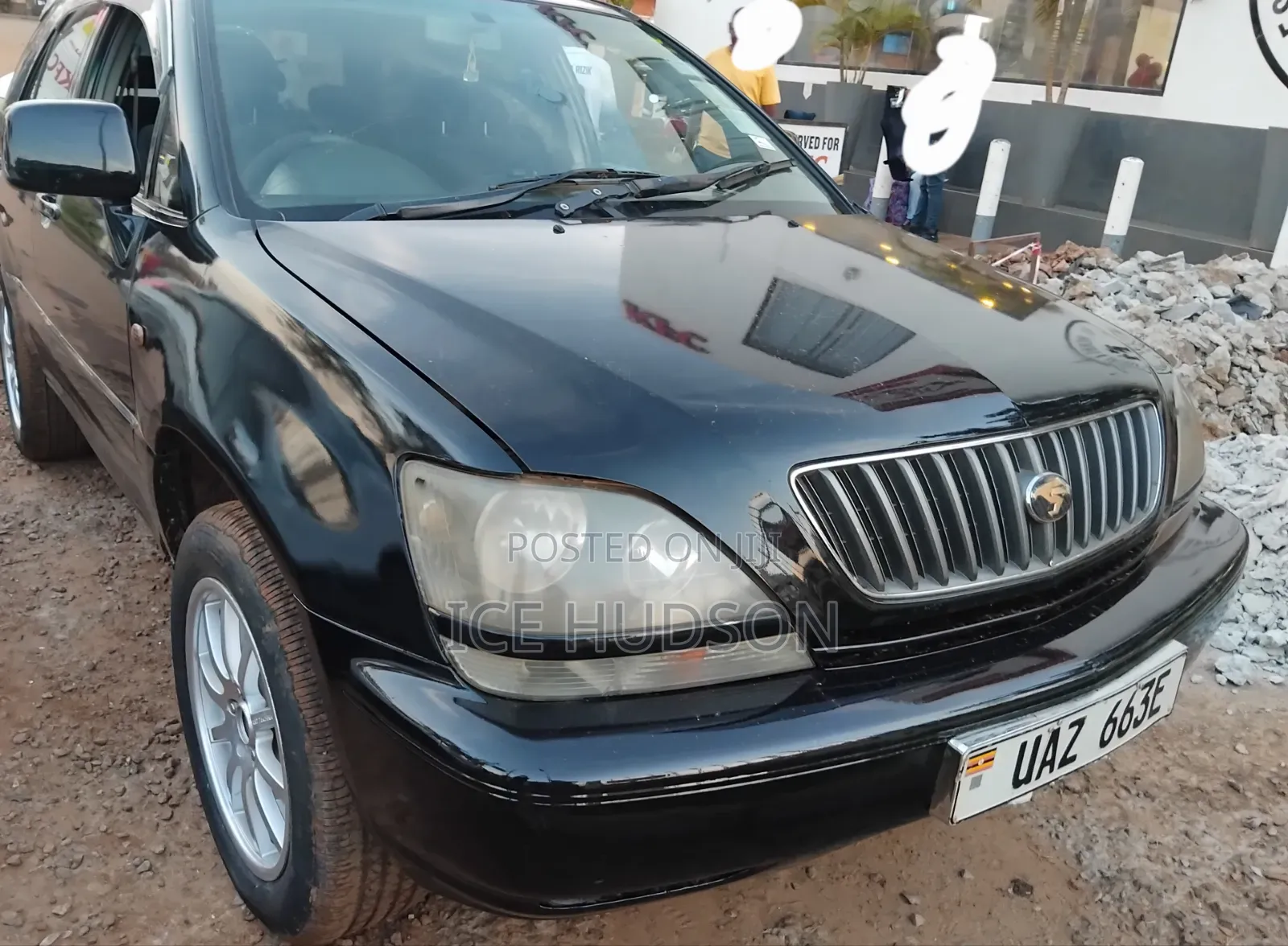 Toyota Harrier 1999 Black