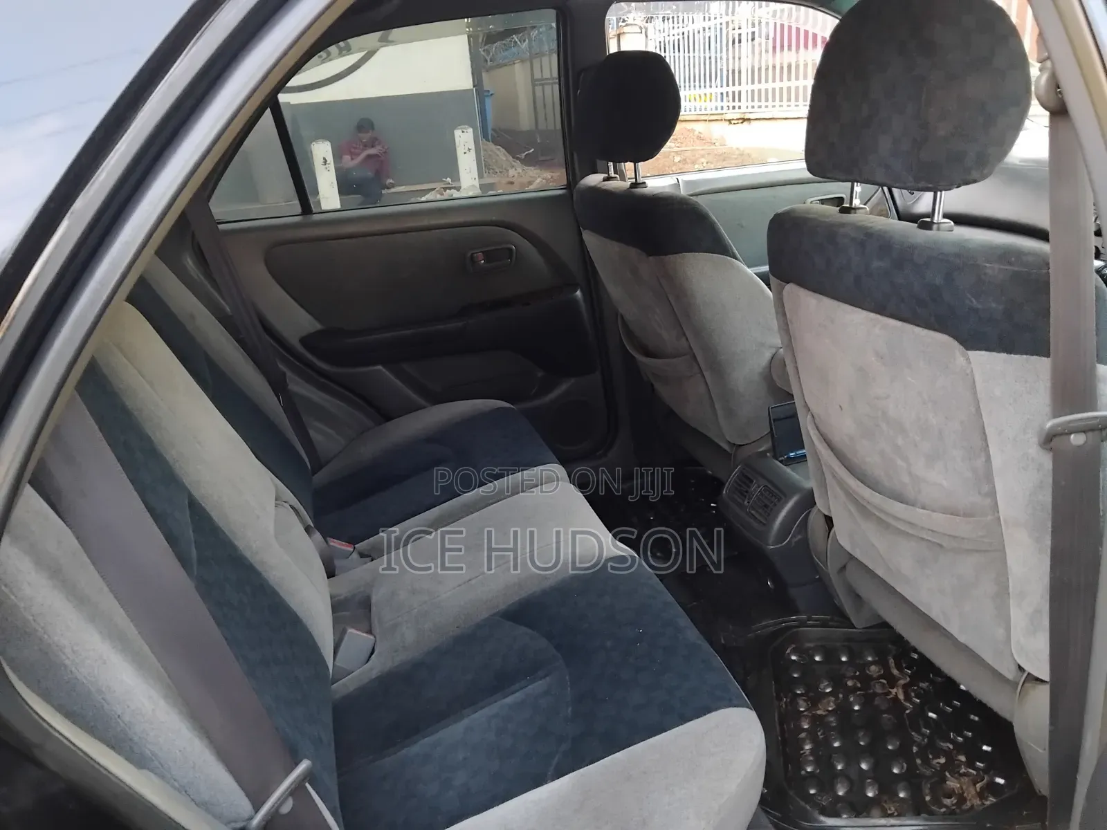Toyota Harrier 1999 Black