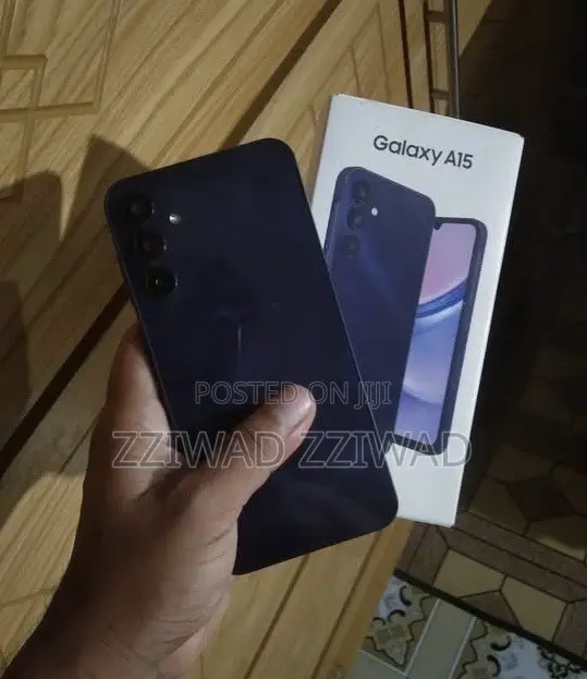 New Samsung Galaxy A15 5G 256 GB Black