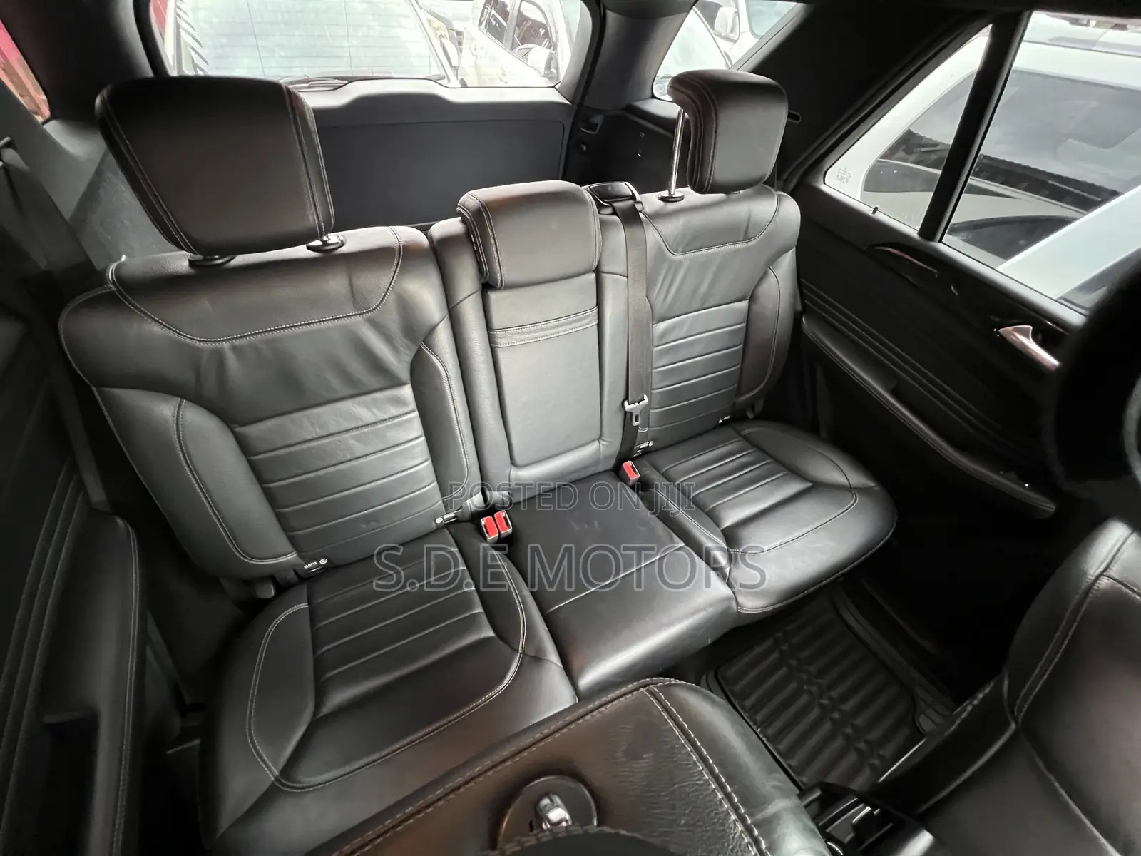 Mercedes-Benz M Class ML350 4MATIC 4dr SUV AWD (3.5L 6cyl 7A) 2014