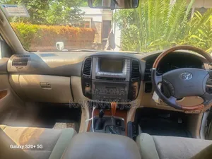 Toyota Land Cruiser 2007 Pearl