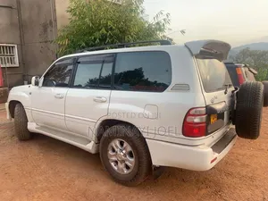 Toyota Land Cruiser 2007 Pearl