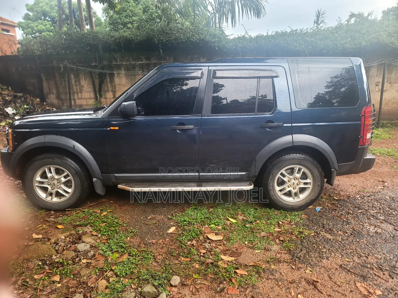 Land Rover Discovery 2011 Blue