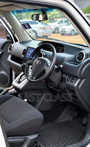 Toyota Rumion 1.5 FWD 2023 White