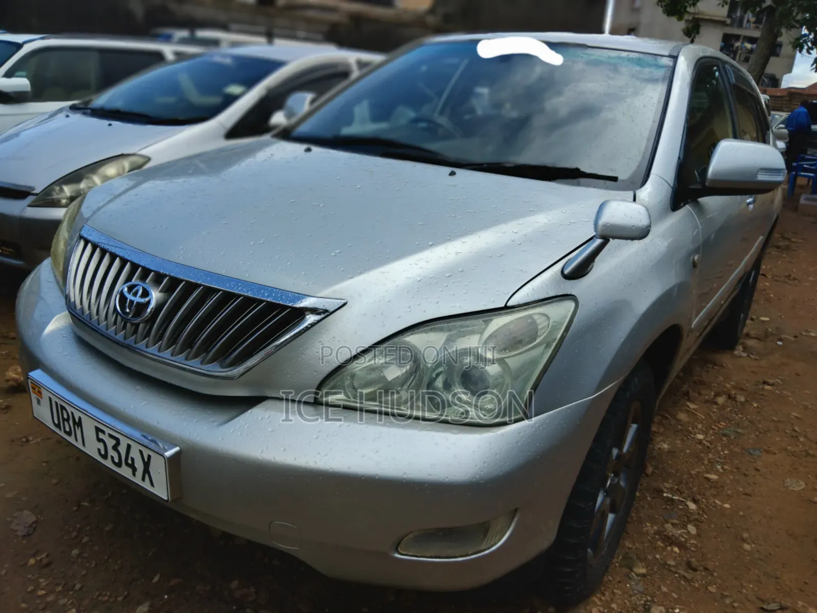 Toyota Harrier 2010 Silver