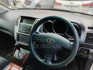 Toyota Harrier 2010 Silver