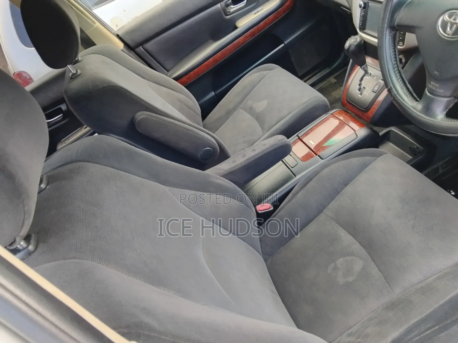 Toyota Harrier 2010 Silver