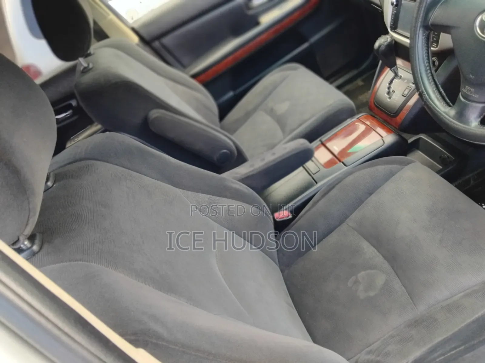 Toyota Harrier 2010 Silver