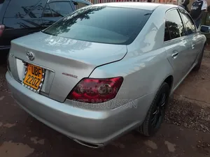 Toyota Mark X 2004 Silver