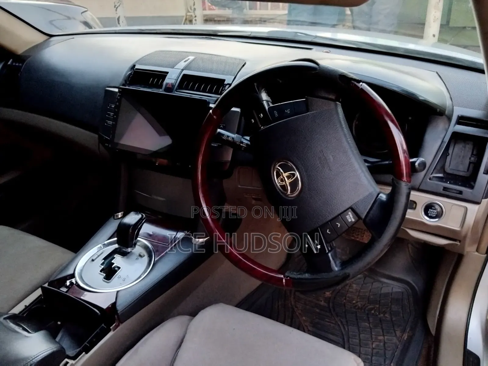 Toyota Mark X 2004 Silver