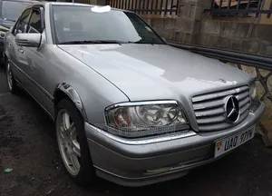 Mercedes-Benz C-Class 2000 Silver