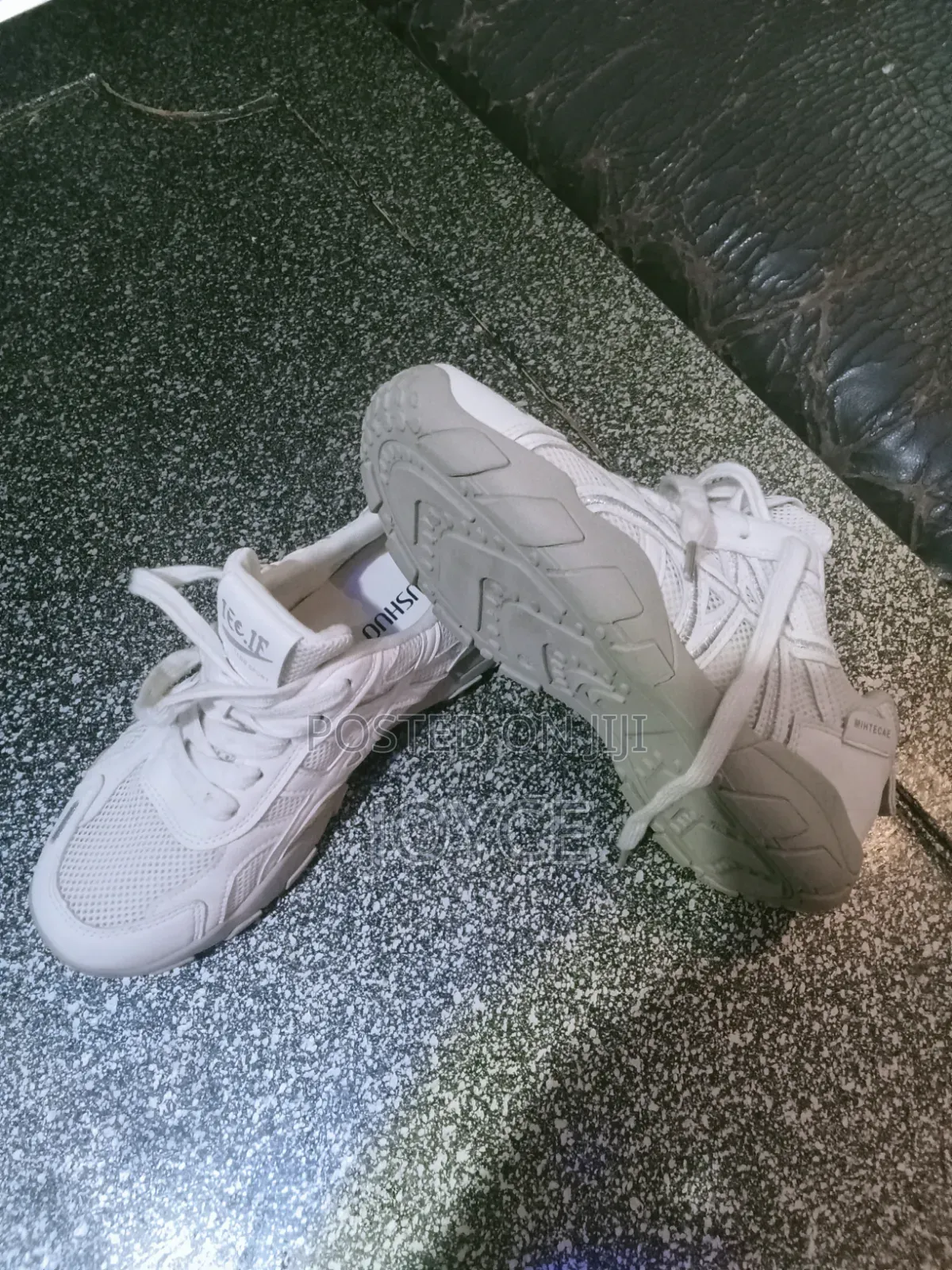 Second Hand Shoes Cal