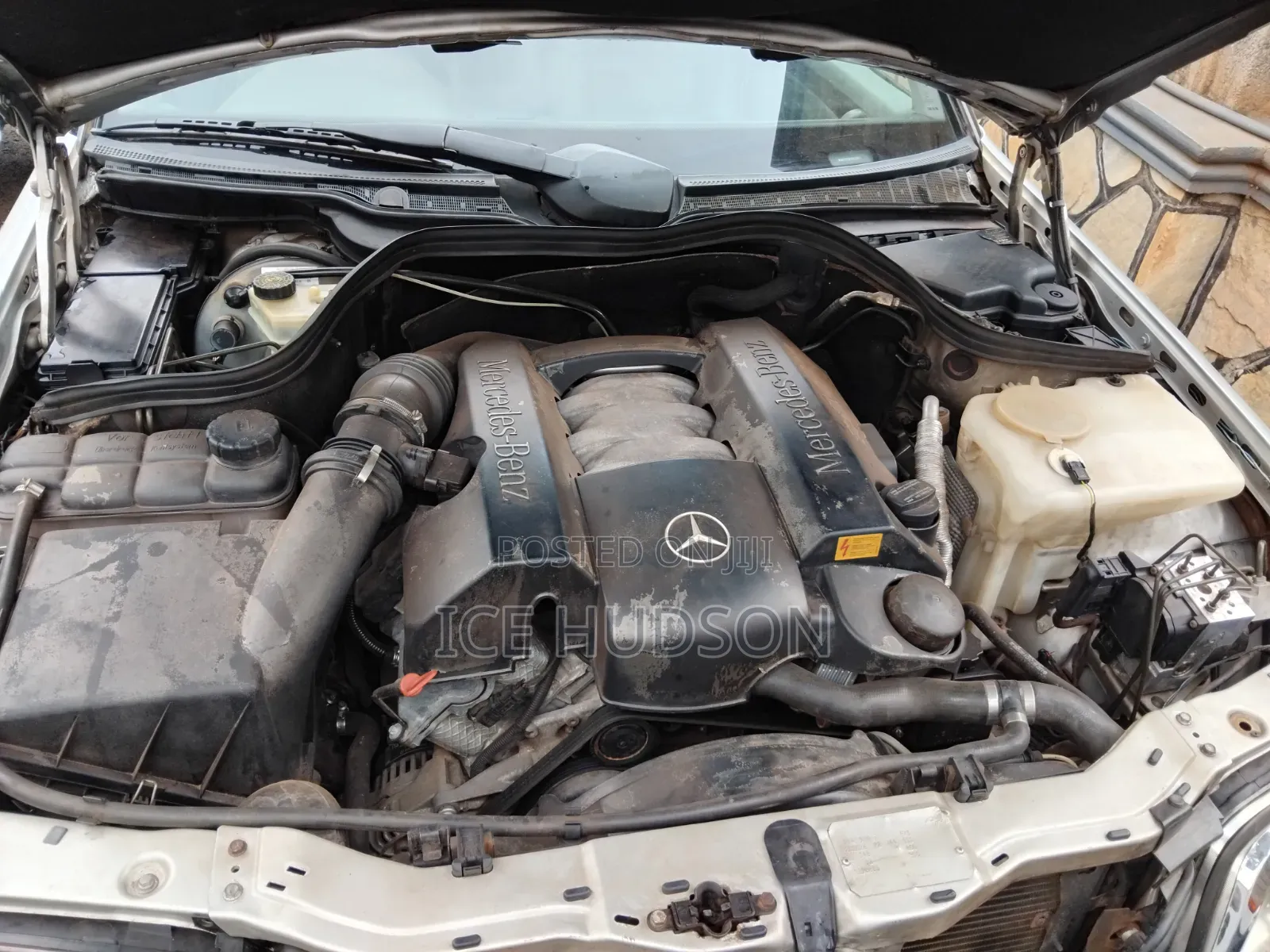 Mercedes-Benz C-Class 2000 Silver