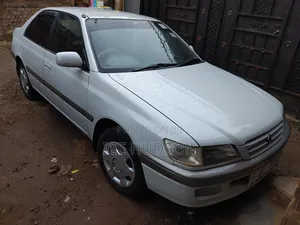 Toyota Corona Premio 2001 White