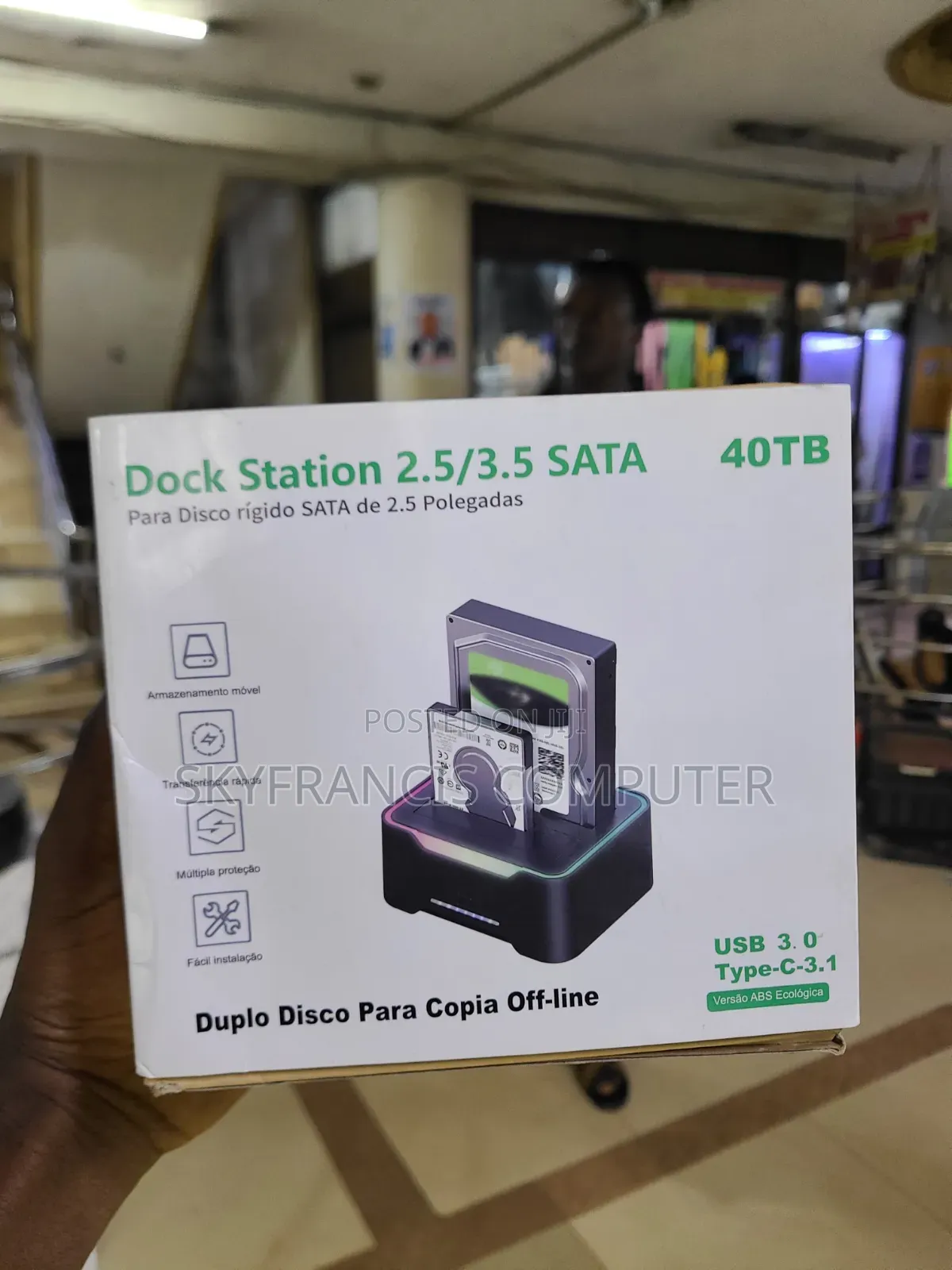 Dock Station 2.5/3.5 SATA 40TB