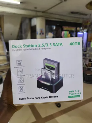 Dock Station 2.5/3.5 SATA 40TB