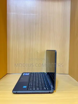 Laptop Dell Latitude 3190 2-in-1 8GB Intel Celeron SSD 128GB