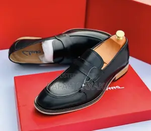 Men’s Super Classic Clarks Penny Loafers