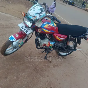 Bajaj CT 125X 2025 Red