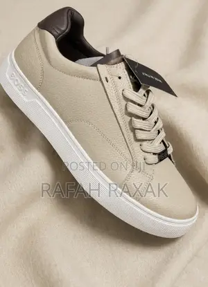Original Men’s Beige Hugo Boss Casual Leather Sneakers