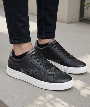 Men’s Classic Black/White Hugo Boss Casual Leather Sneakers