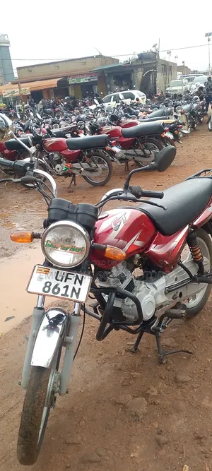 Bajaj CT 110X 2023 Red