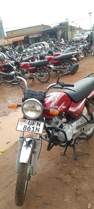 Bajaj CT 110X 2023 Red