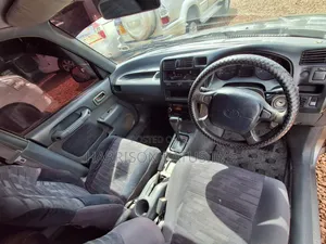 Toyota RAV4 Base 4x4 1996 Gray