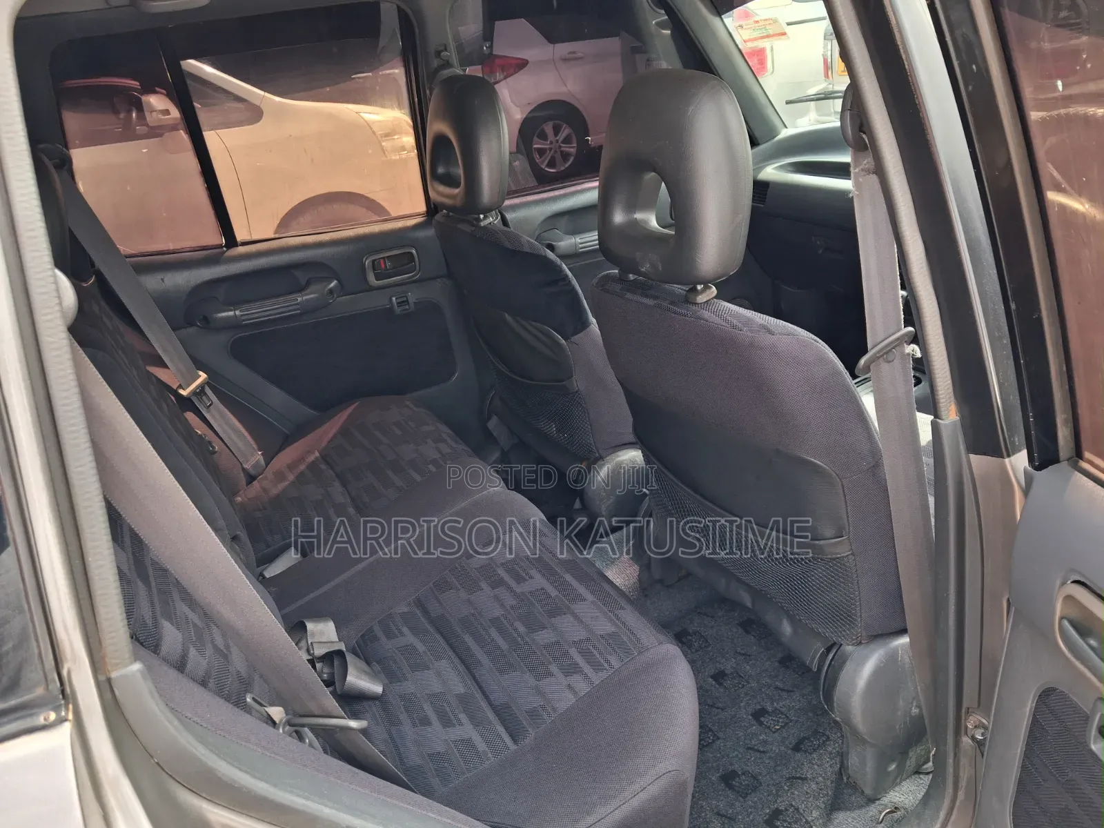 Toyota RAV4 Base 4x4 1996 Gray