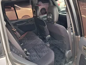 Toyota RAV4 Base 4x4 1996 Gray