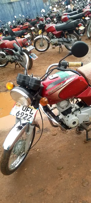 Bajaj Boxer 100 2022 Red