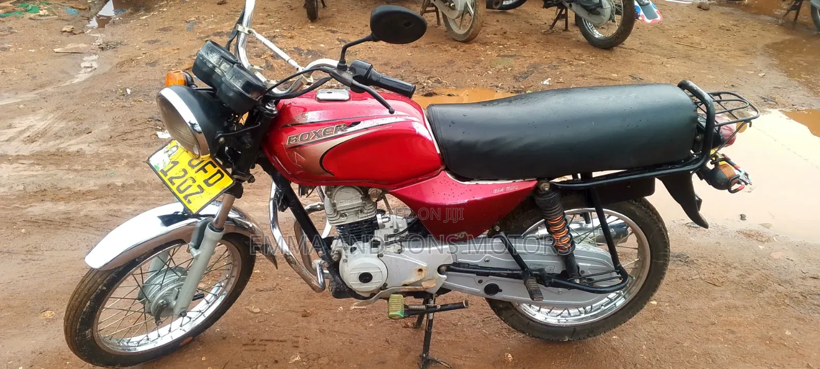 Bajaj Boxer 100 2022 Red