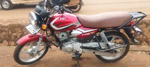 TVS HLX 125 2024 Red