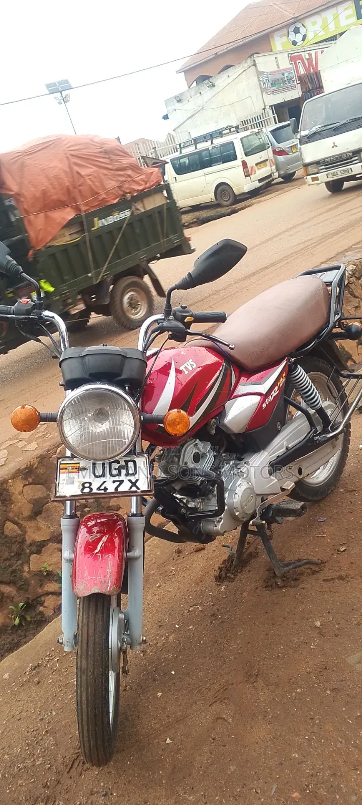 TVS HLX 125 2024 Red