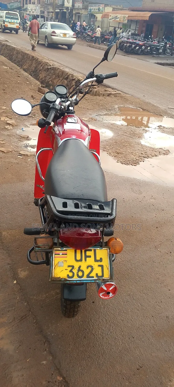 Bajaj Boxer 100 2022 Red