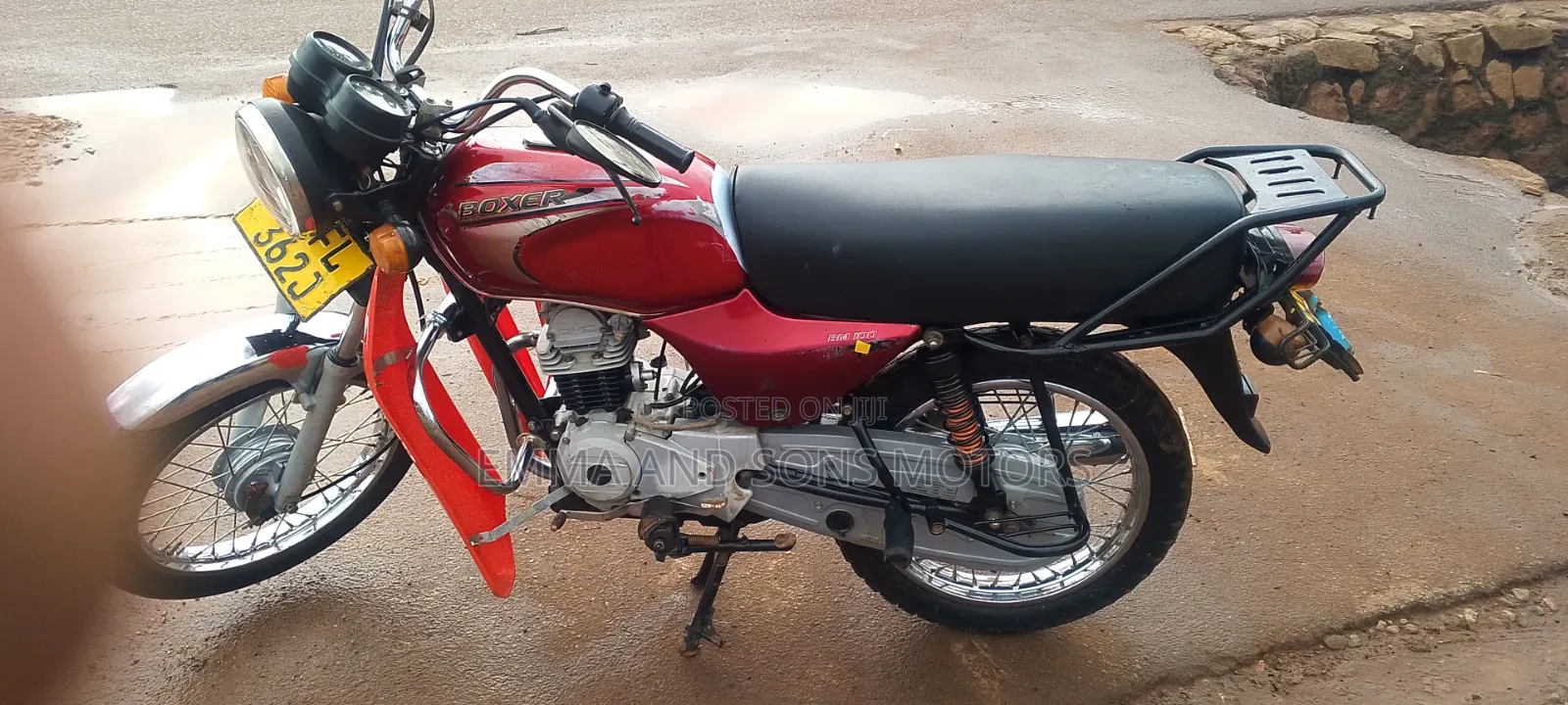 Bajaj Boxer 100 2022 Red