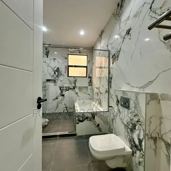 2bdrm Apartment in Kololo Estate, Central Division for rent