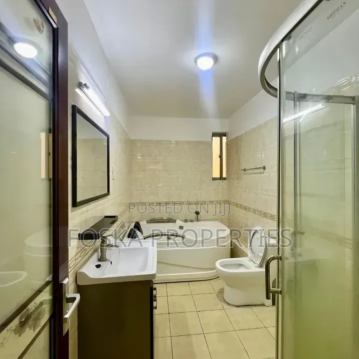 2bdrm Apartment in Kololo Estate, Central Division for rent