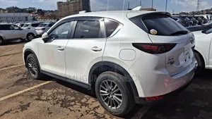 Mazda CX-5 2018 White
