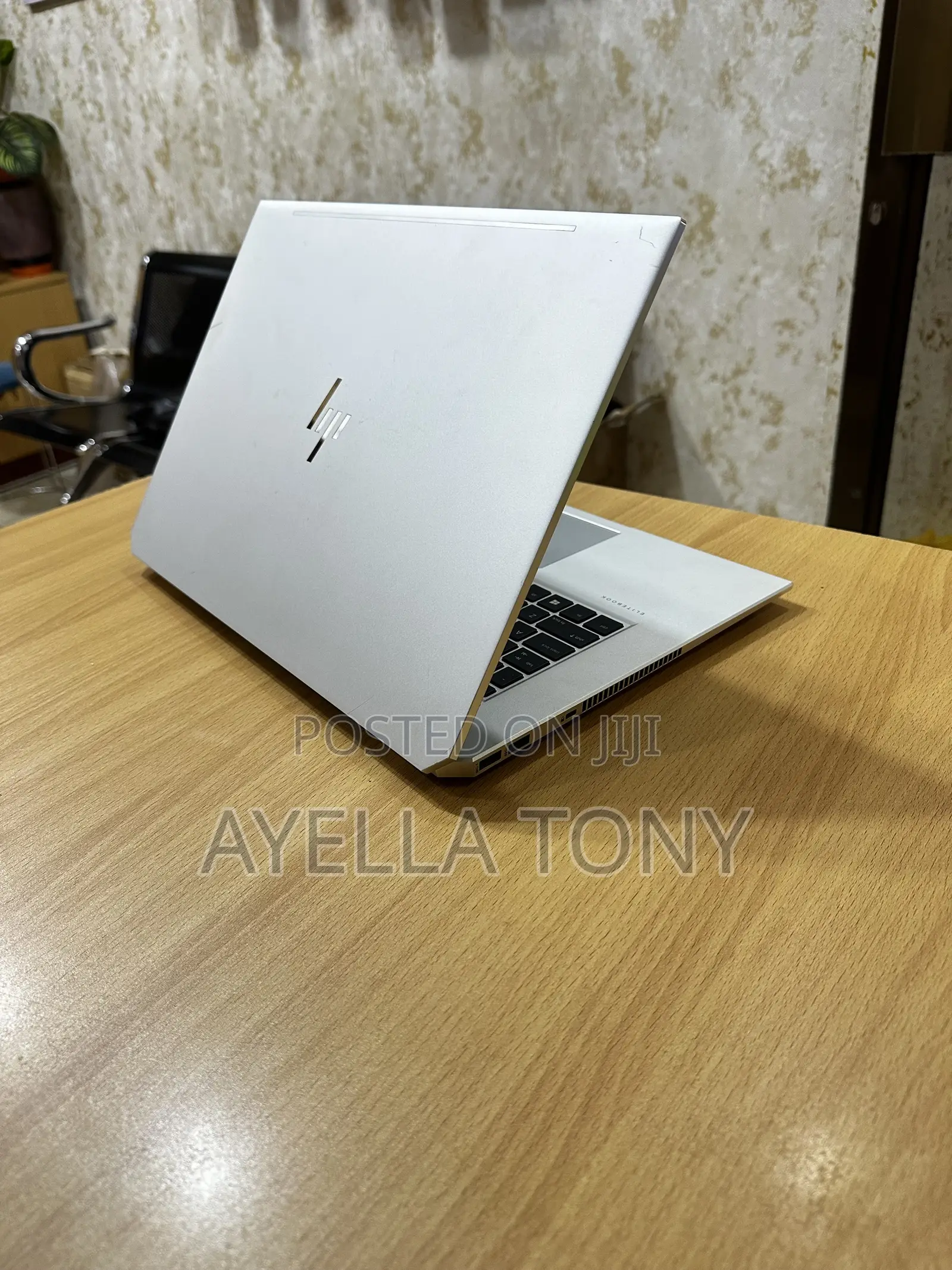 New Laptop HP EliteBook 1050 G1 16GB Intel Core i7 SSD 512GB