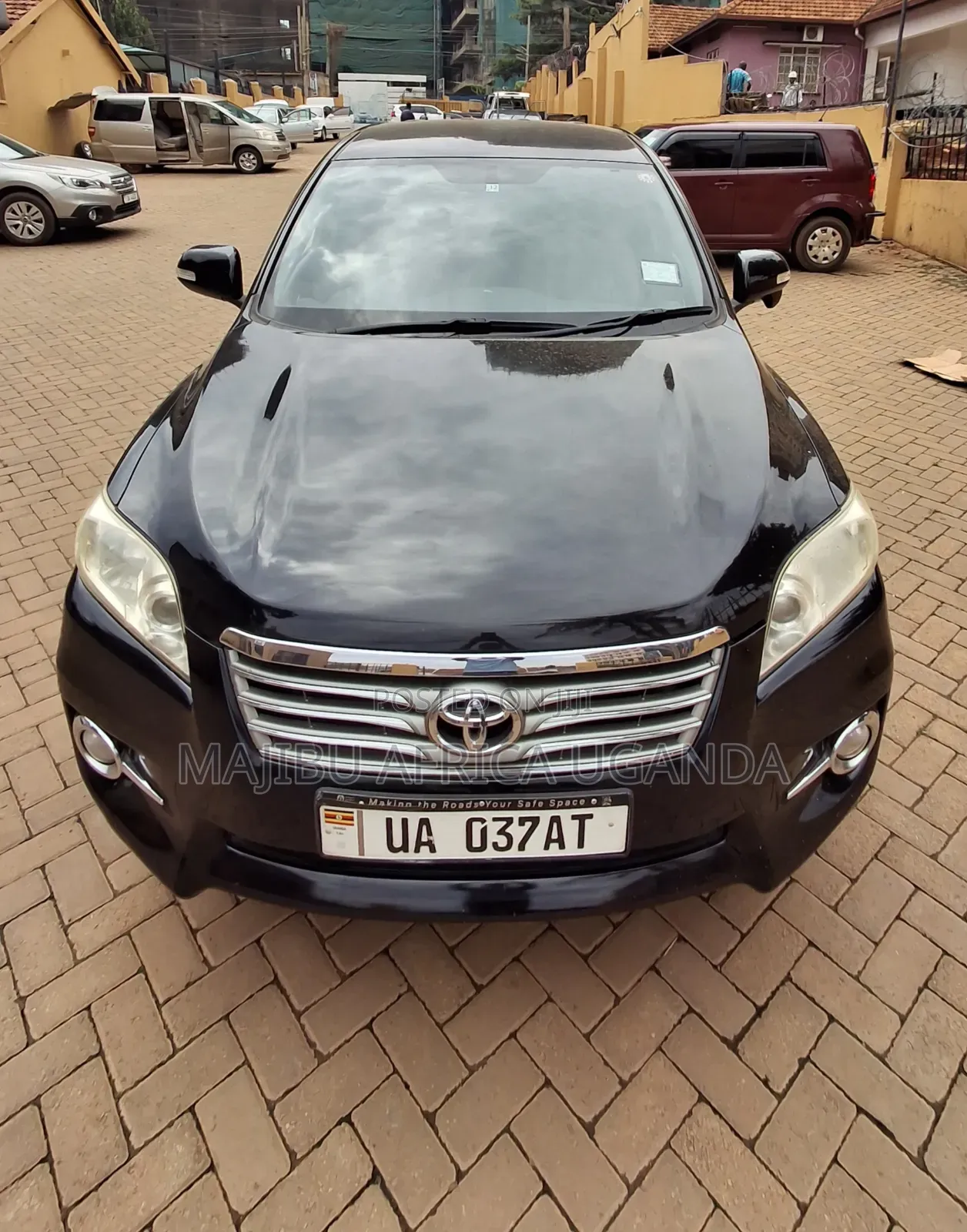 Toyota Vanguard 2011 Black