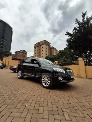 Toyota Vanguard 2011 Black