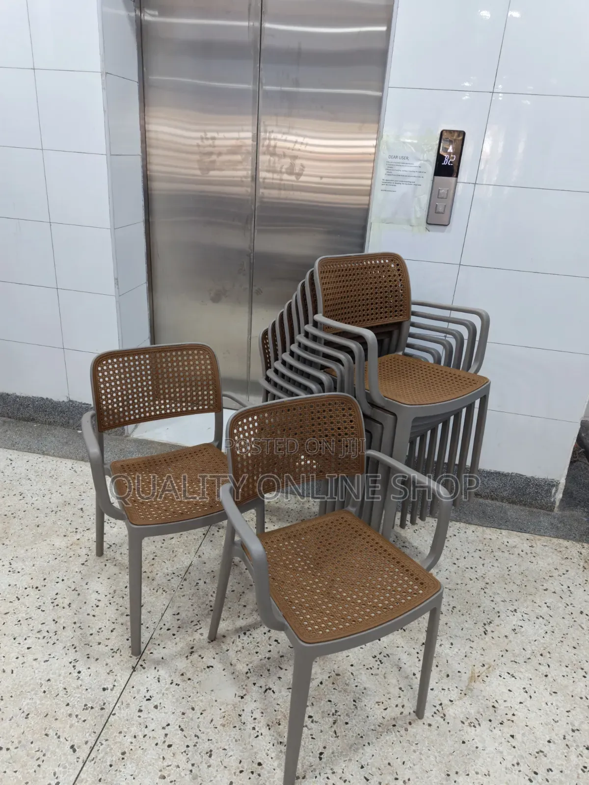 1pcs Restaurant Plastic Chairs Plastic Chairs
