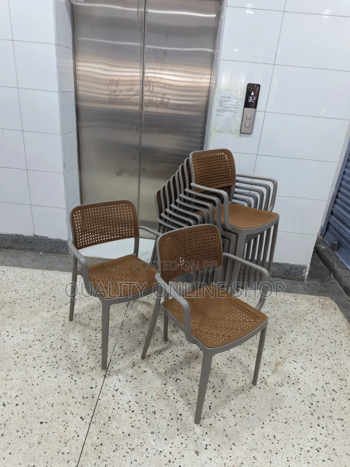 1pcs Restaurant Plastic Chairs Plastic Chairs