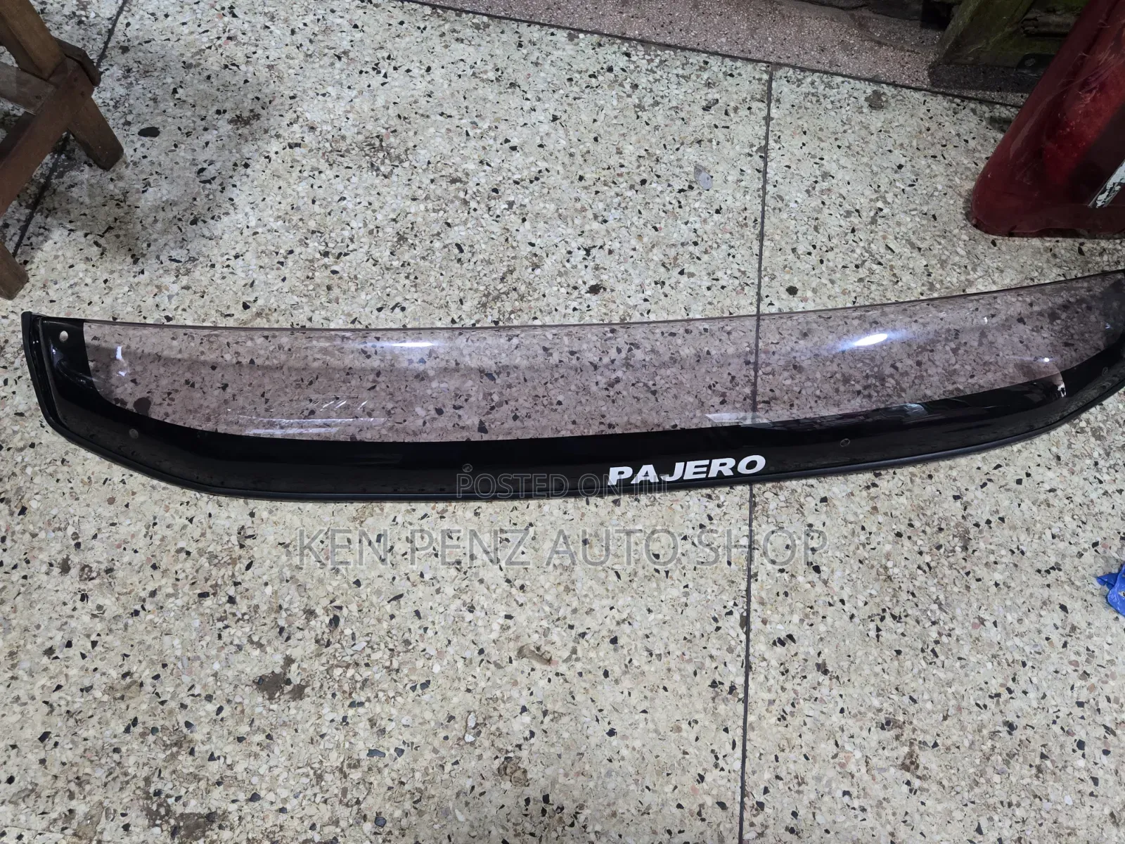 Mitsubishi Pajero Bonnet Hood and Windshield Protector