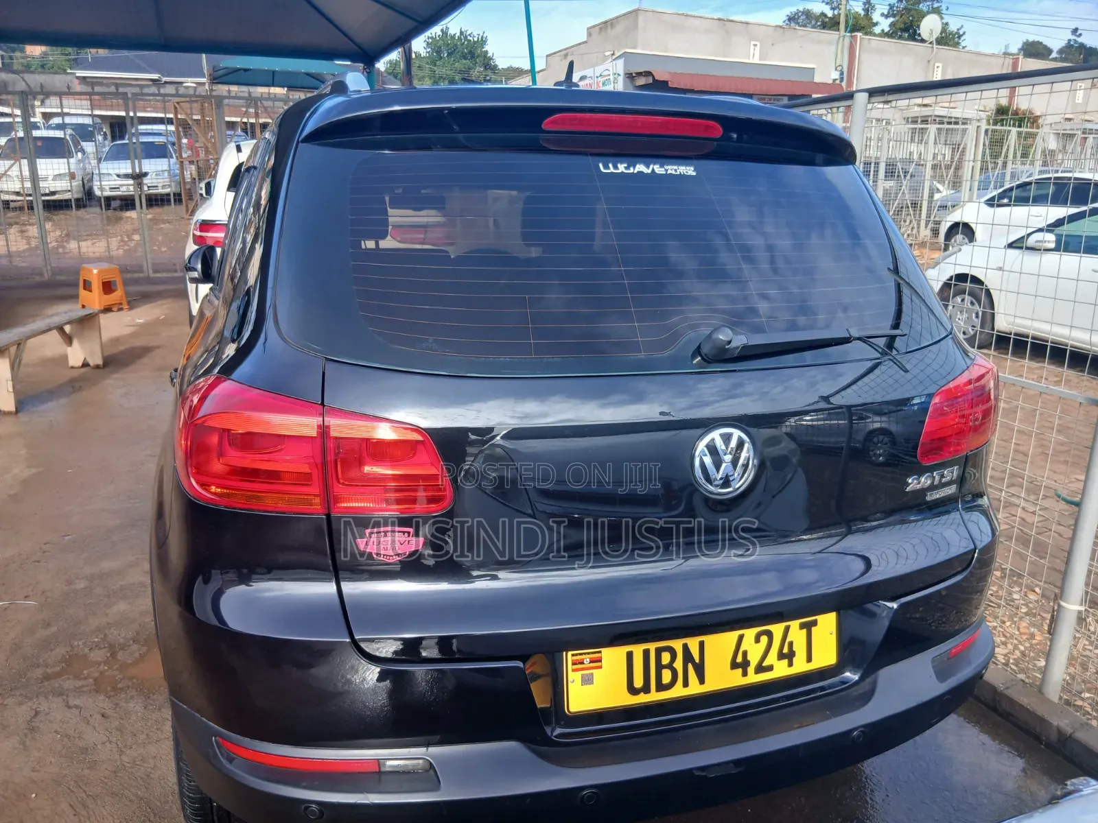 Volkswagen Tiguan 2010 Blue